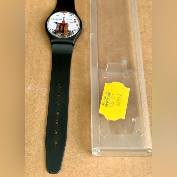 1980s Vintage Soviet Russian Red Square Kremlin CCP Kremlin Wristwatch Timepiece - Picture 16 of 16